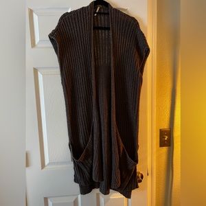 Long Sleeveless cardigan-vest? Free People s|p
